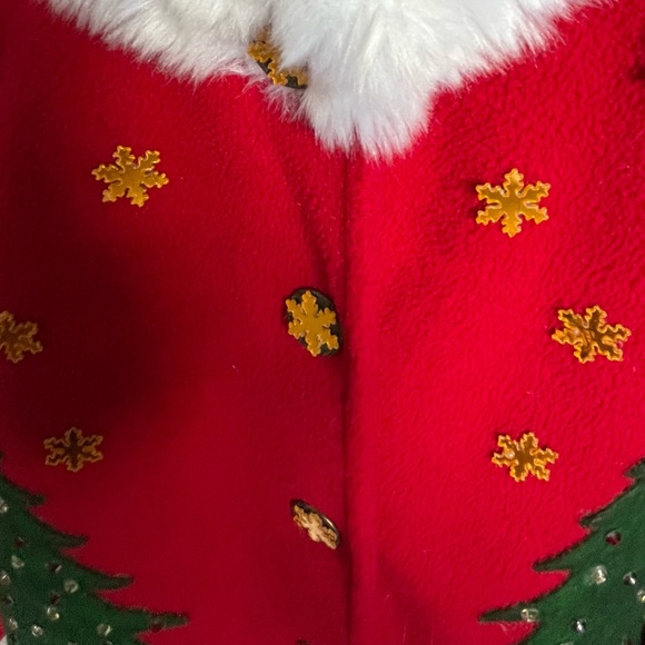 The Prettiest Ugly Xmas Sweater! - Picture 3 of 3